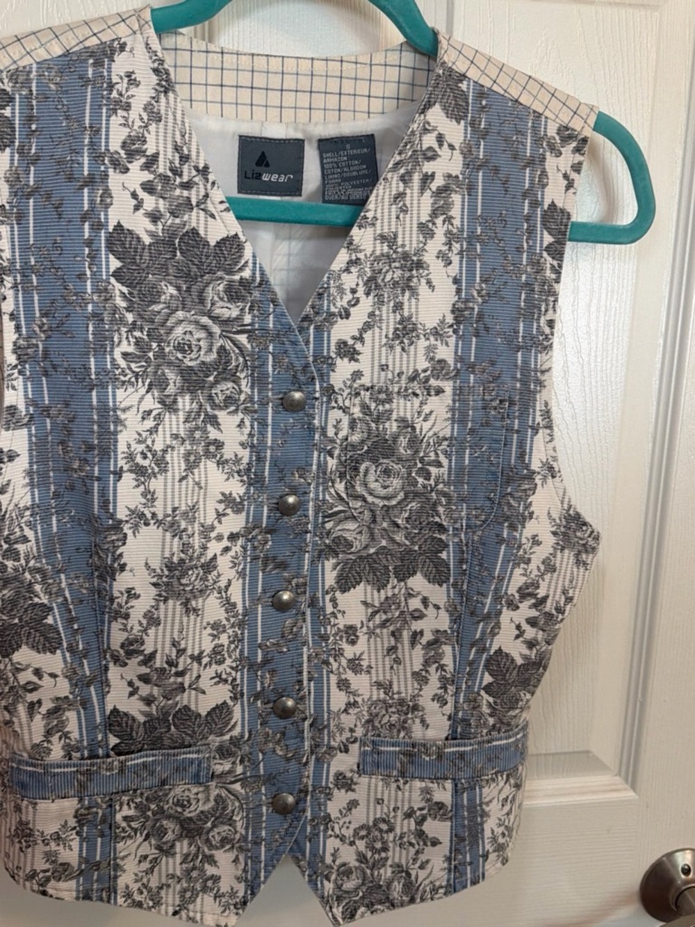 Lizwear Blue Floral Striped Button-Front Women's Vest
